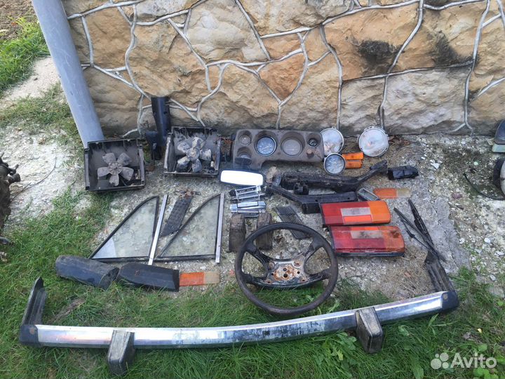 Запчасти на автомобили