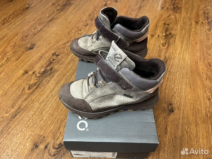 Ботинки осенние ecco 31