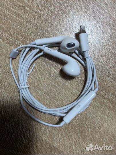 Наушники проводные Apple iPhone новые