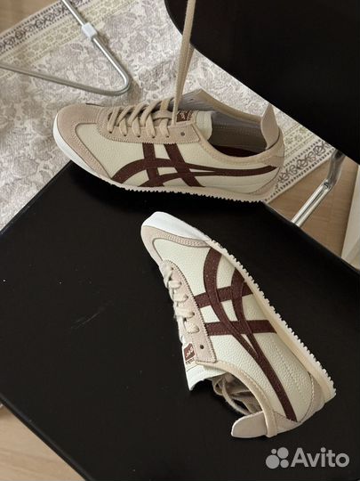Asics Onitsuka Tiger Mexico 66 Tokuten женские