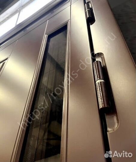 Входная дверь в дом с терморазрывом