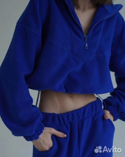 Спортивный костюм женский