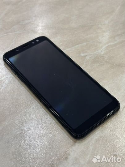 Телефон Galaxy A6