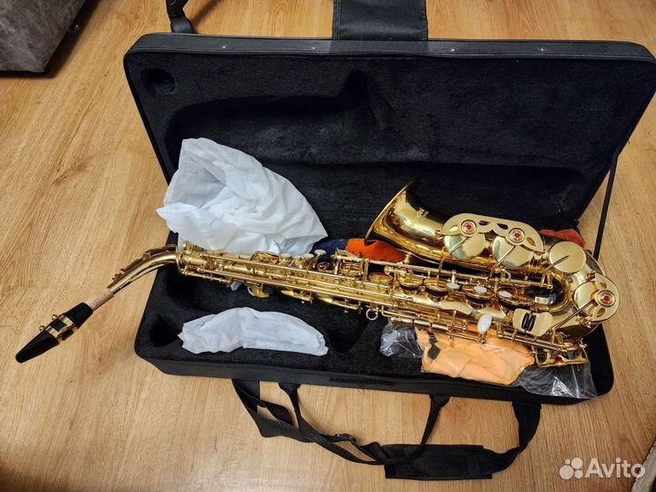 Саксофон альт selmer