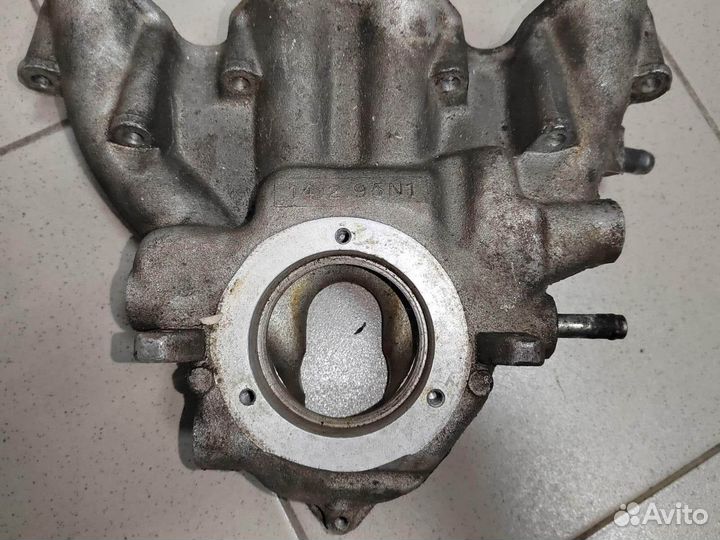 Коллектор впускной Audi 80 B3 1.8