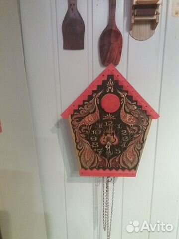 Настенные часы с кукушкой