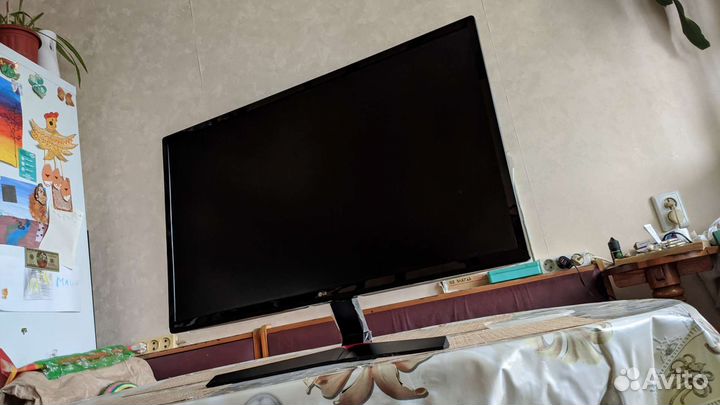 Монитор LG 27 дюймов IPS