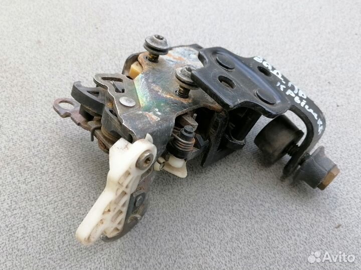 Замок двери багажника для Chevrolet Blazer S15