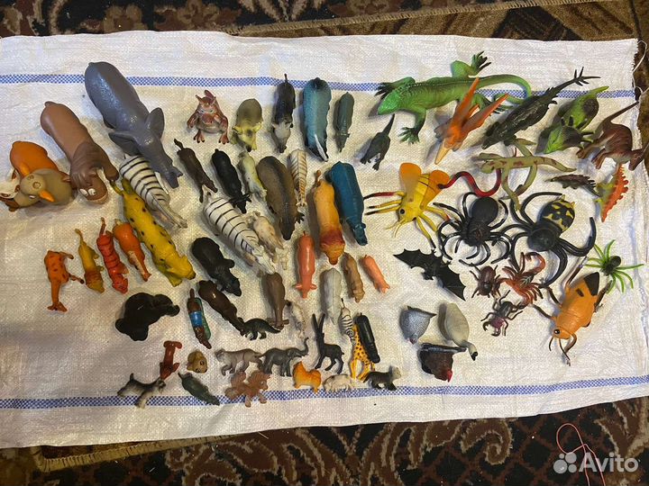 Игрушки фигурки животных