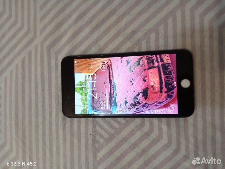 Телефон iPhone 8 plus