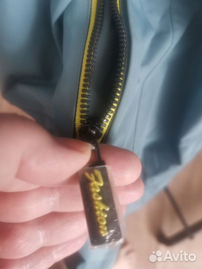 Ветровка женская р 60