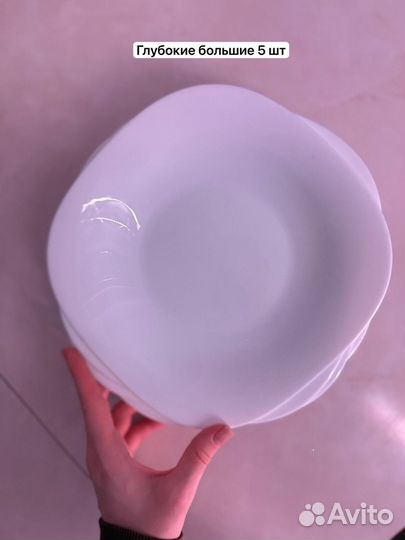 Набор тарелок белых квадратных