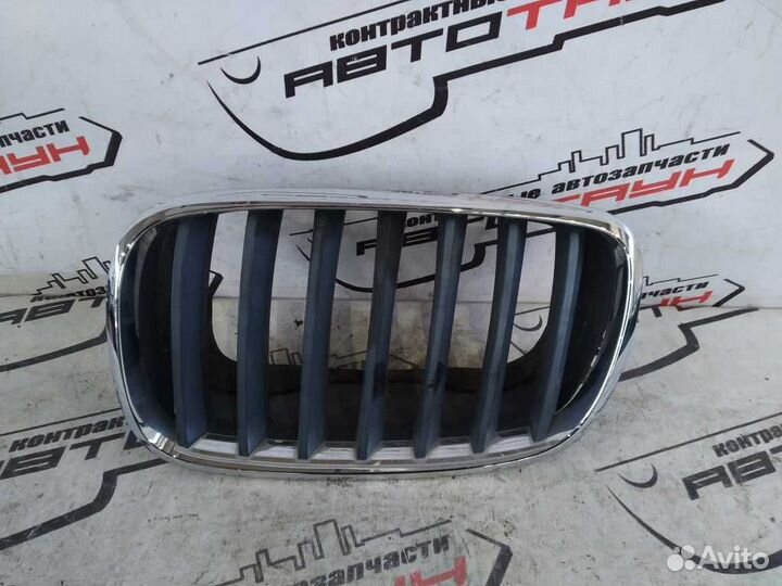 Решетка радиатора BMW X5 E70 левая FA282Z