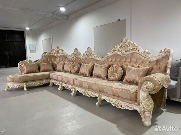 Угловой диван