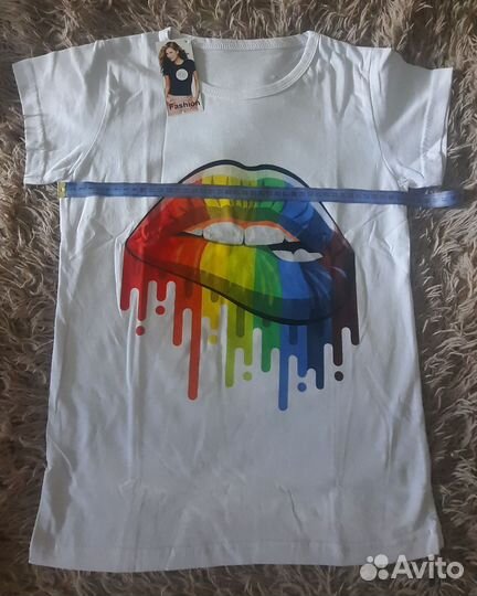 Футболка женская