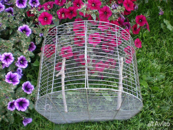 Клетки для животных+ лоток для клетки