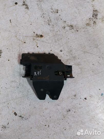 Замок багажника rover 75