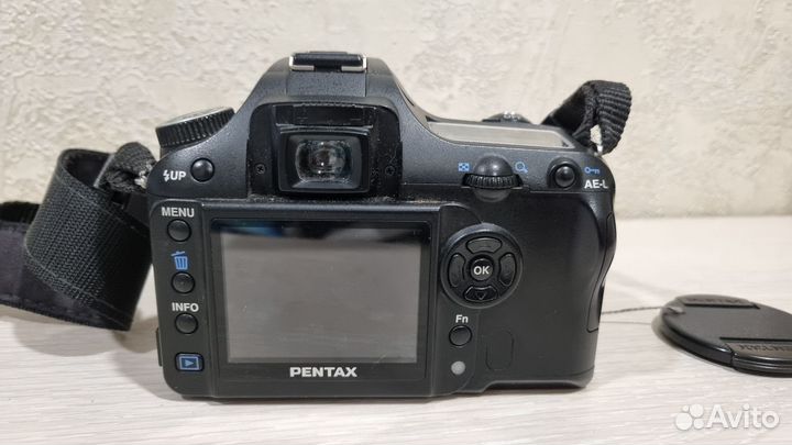 Зеркальный фотоаппарат Pentax K110 D с объективом