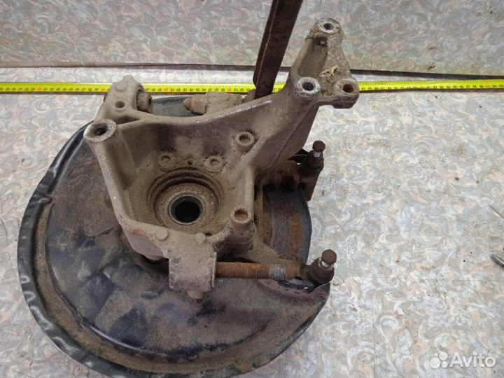 Кулак поворотный задний правый Volkswagen Tiguan