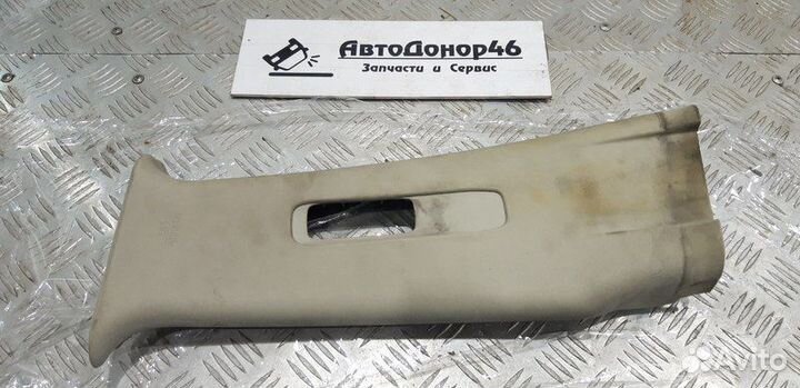 Обшивка средней стойки левая верхняя Tiida C11