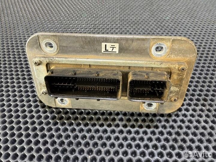 Блок управления двс Lexus Lx570