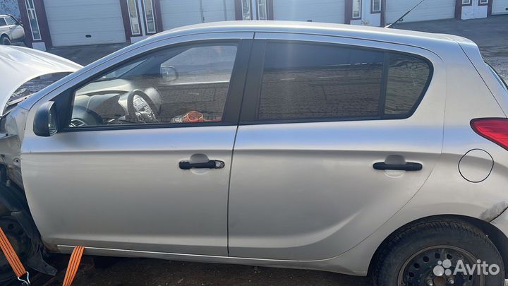 Разборка hyundai i20