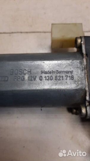 Моторчик стеклоподъемника передний левый BMW 3