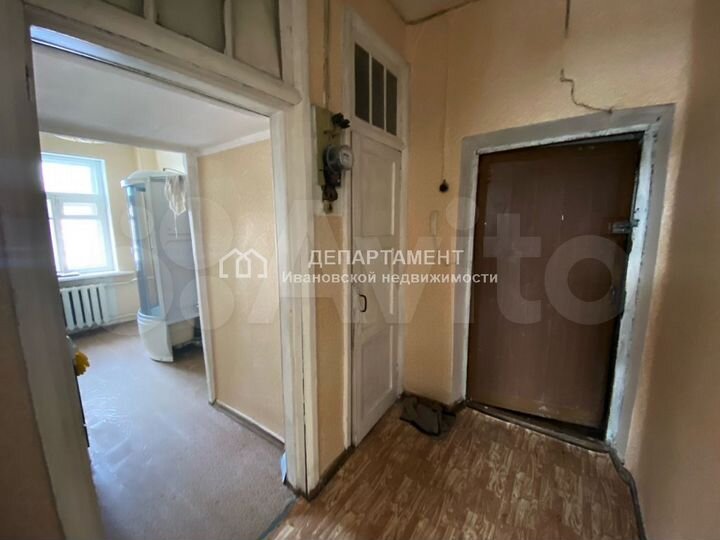 2-к. квартира, 40 м², 3/3 эт.