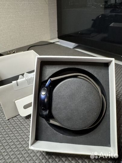 Смарт часы samsung galaxy watch active 2