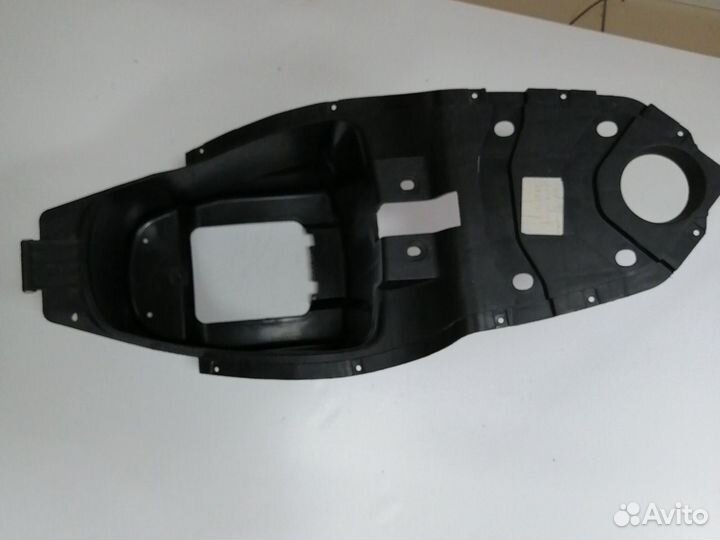 Пластик багажника Racer Arrow 50