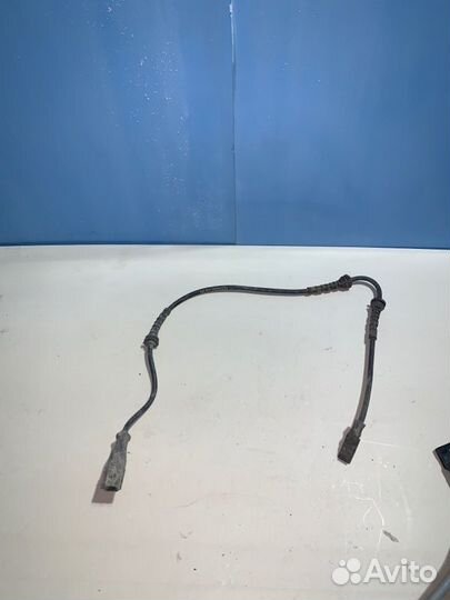 Датчик ABS передний Renault Logan L8 K7MA812