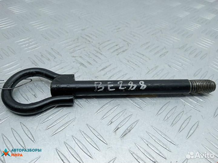 Крюк буксировочный Renault Scenic рест. 2001