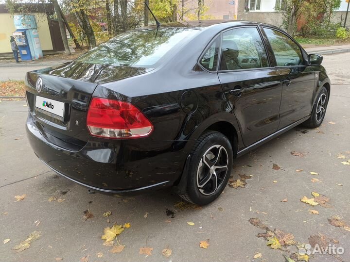 Volkswagen Polo 1.6 AT, 2014, 142 500 км