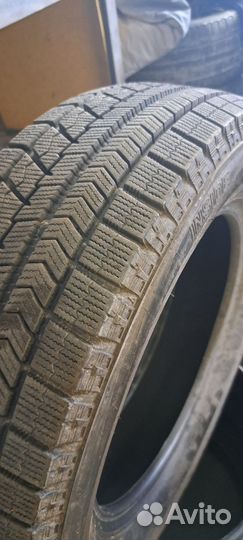 Bridgestone Blizzak VRX 185/65 R15