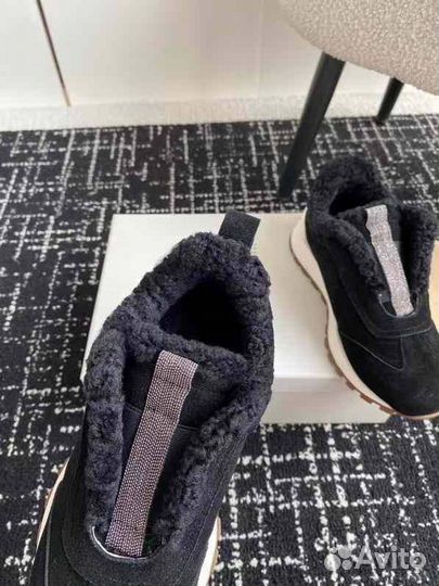 Кроссовки с мехом brunello