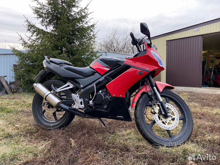 Мотоцикл centurion