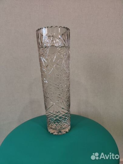 Хрустальная ваза
