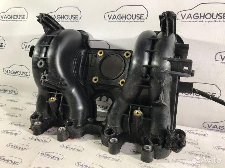 Коллектор впускной Volkswagen Golf MK3 1.6 AEE