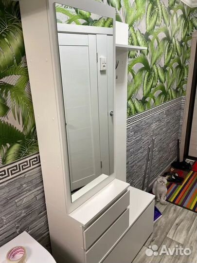 Вешалка в прихожую с зеркалом, обувницей 