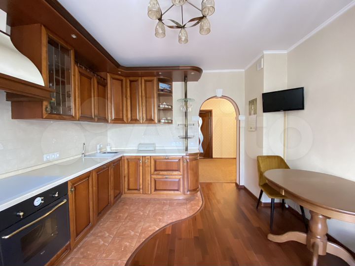 2-к. квартира, 69,4 м², 3/17 эт.