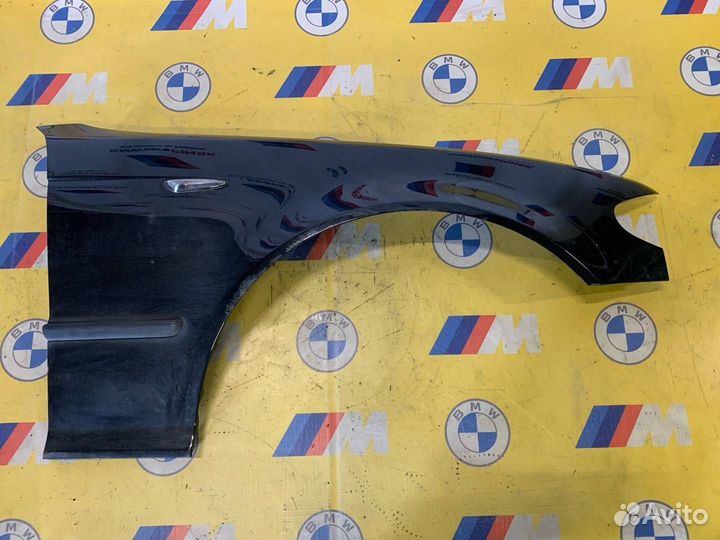 Крыло переднее правое BMW 3 E46 рест. 2002