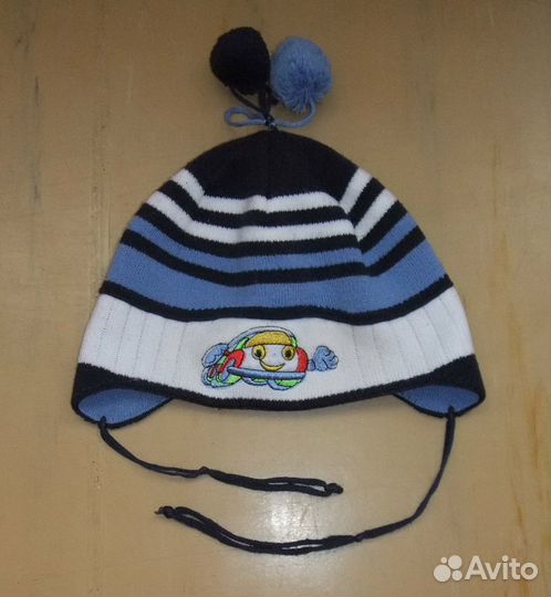 Шапки осень/весна.На 4-5 л.; 6-7 л