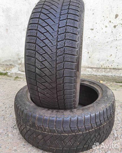 Continental ContiVikingContact 6 205/50 R17 93T