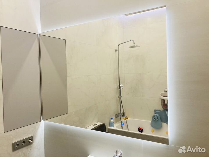 Зеркало с подсветкой на заказ