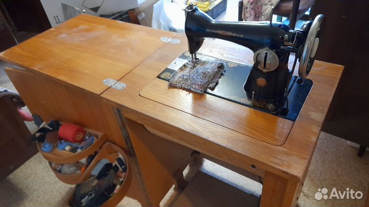 Швейная машинка бу
