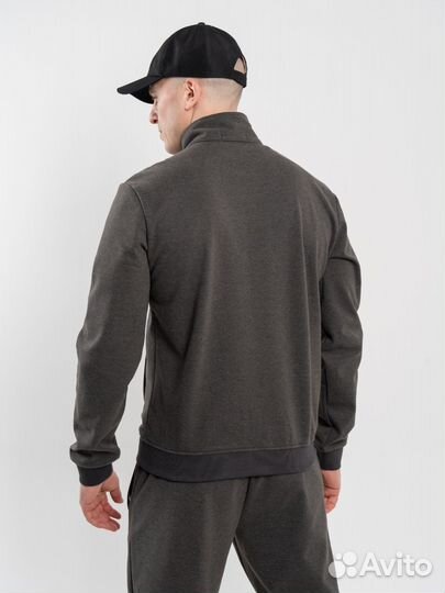 Спортивный костюм от Loro Piano в 2025 году