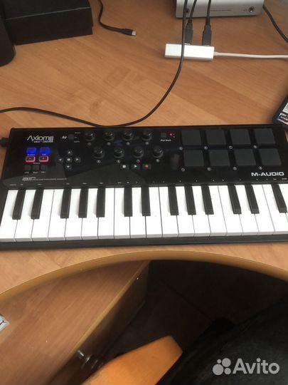 Midi клавиатура 32 клавиши M-Audio Axiom AIR Mini
