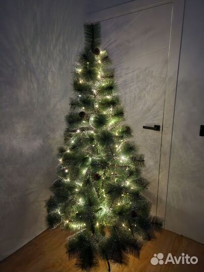 Новая искусственная сосна (новогодняя)
