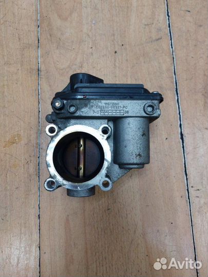 Дроссельная заслонка Ford Fusion fyja 2008