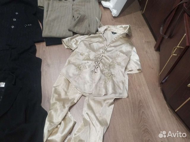 Женские вещи